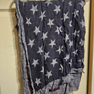 Star Patterned Navy and White Throw Blanket